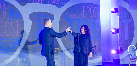 Davvero credi che si tratti solo di listini?